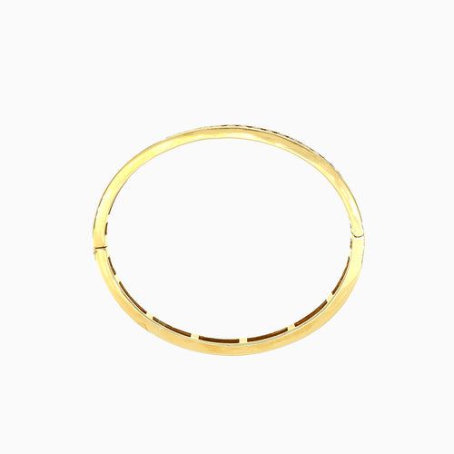 Elegantní zlatý náramek s čtvercovými granáty