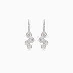 Pendientes colgantes de plata con cuatro bolas de circonitas.