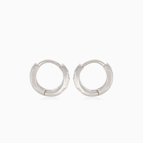 Silberne Kreise mit rechteckigen Zirkonia