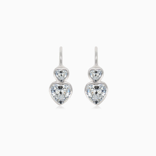 Boucles d'oreilles en argent avec deux cœurs en zirconium cubique