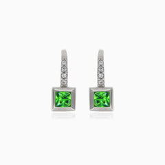 Stříbrné náušnice se syntetickým smaragdem ve tvaru čtverce se zirkony