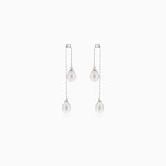Boucles d’oreilles pendantes en argent avec perle