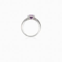Silberring mit ovalem Amethyst