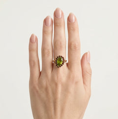 Stellare Symphonie – Tropfen- und Rundstein-Genuss