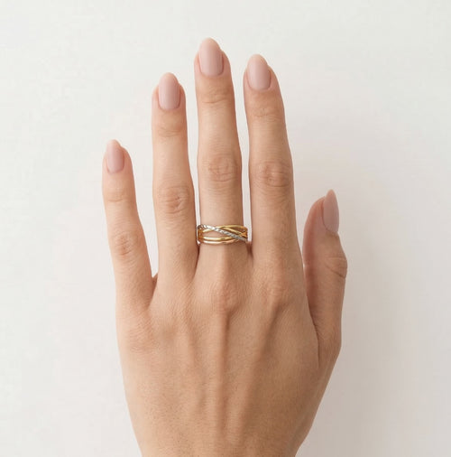 Tri-gold harmony ring