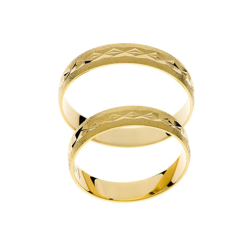 Elegante anillo de boda de oro amarillo mate