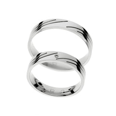 Bague de mariage en or blanc avec détail de ligne gravée