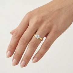 Bague en or jaune avec zirconium Princess