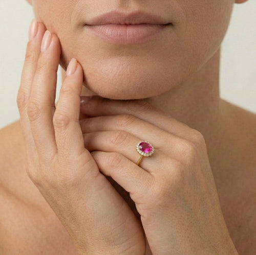  Královský oválný prsten s růžovým syntetickým kamenem
