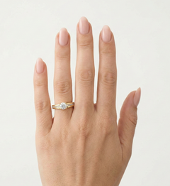 Bague accent contemporaine en or