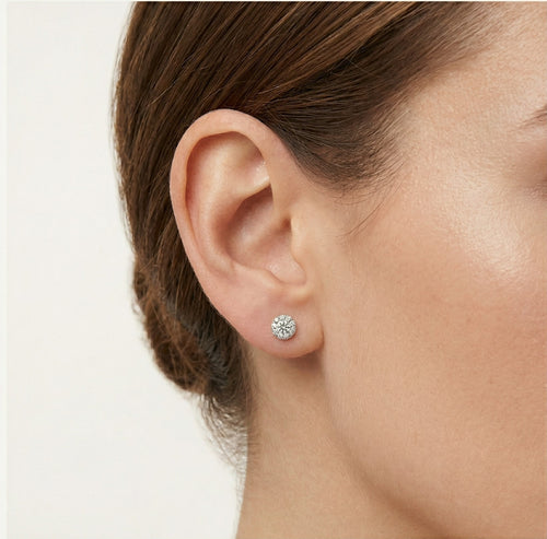 Okouzlující diamantové náušnice z bílého zlata