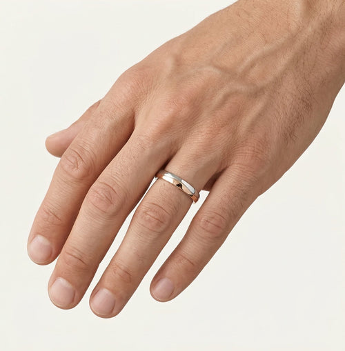 Alliance élégante en or blanc et rose