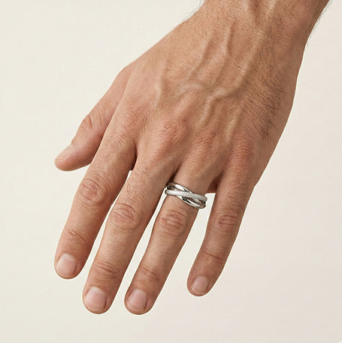 Twisted white gold wedding ring