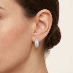 Charming white gold diamond earrings