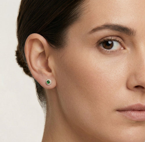 Smaragdové a diamantové zlaté náušnice