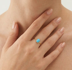 Bague en or avec pierre turquoise