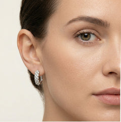 Royaler Latch-Ohrringe