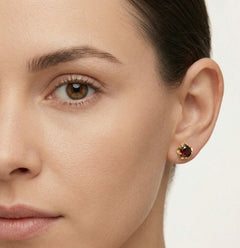 Garnet Runde Ohrstecker mit 5 Krappen