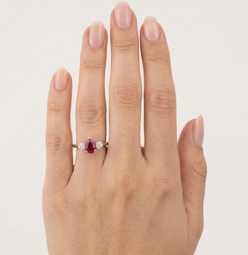 Pear cut ruby white gold ring with diamonds