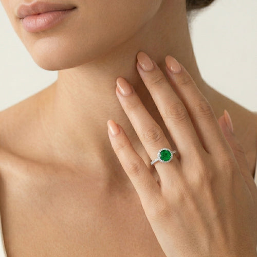 Halo emerald sparkle ring