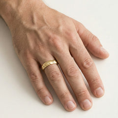 Bague de mariage en or jaune mat