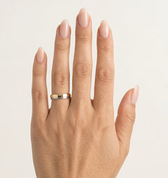 Polierter Weiß- und Gelbgold-Trauring