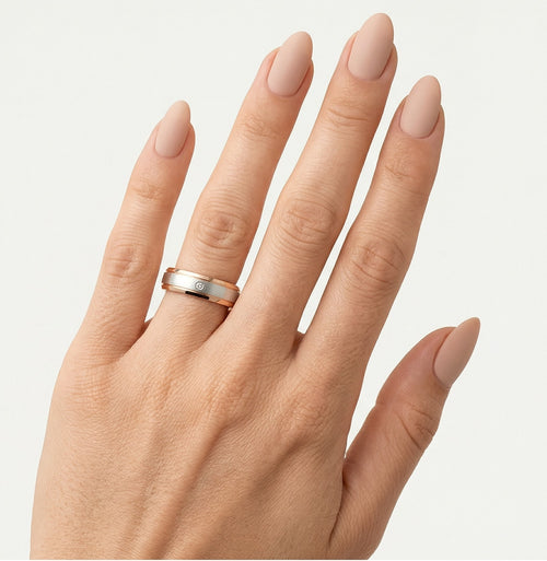 Bague de mariage solitaire en or blanc mat et or rose poli