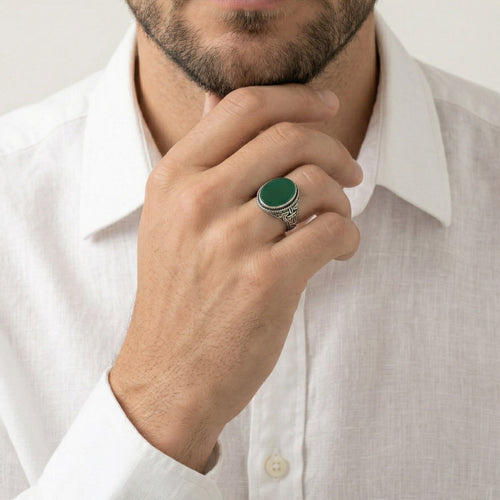 Stříbrný pánský solitaire prsten s oválným jadeitem