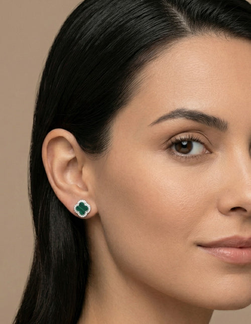 Stříbrné náušnice se čtyřlístkem z achátu a zirkony