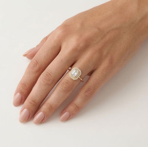 Bague avec deux types de zirconium cubique