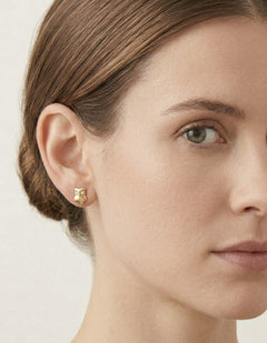 Boucles d’oreilles chouette en or avec zircon cubique