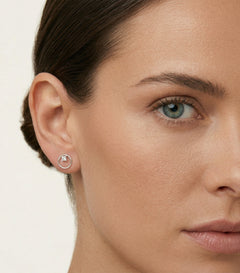 Stříbrné náušnice kruh s čtvercovým zirkonem