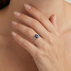 Classic diamond and blue sapphire ring in white gold