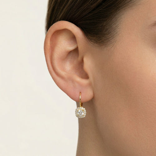 Aretes de oro con circonia cúbica corte cojín