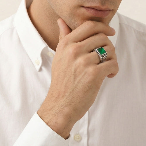 Stříbrný pánský solitaire prsten s princess jadeitem