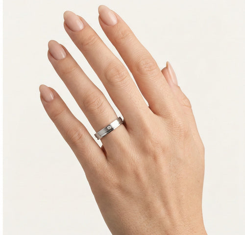 Juego de anillos de boda elegantes de oro blanco