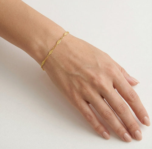 Pulsera de placas de oro marquesa