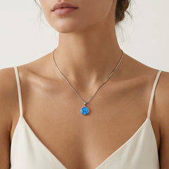 Colgante redondo de ópalo azul