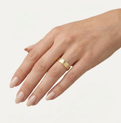 Alliances massives en or jaune combiné