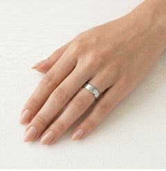 Bague de mariage en or blanc élégante