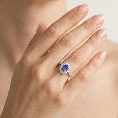 Royal tanzanite ring