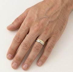 Bague spéciale en or jaune et or blanc