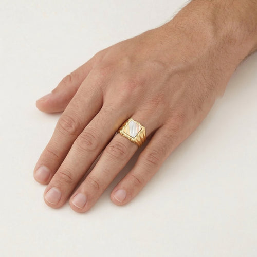 Rectangular signet tri gold ring