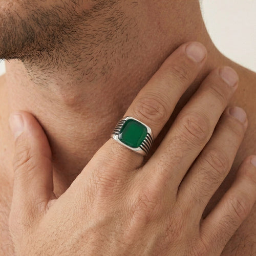 Pánský prsten ze stříbra s jadem, polštářový brus