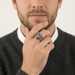 Stříbrný pánský prsten s motivem tygra