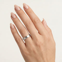 Elegantní snubní prsteny z bílého zlata na věčnost