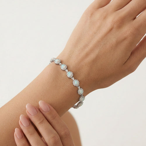 Pulsera de plata de ley con halo de ópalo