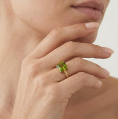 Golden fantasy delight ring