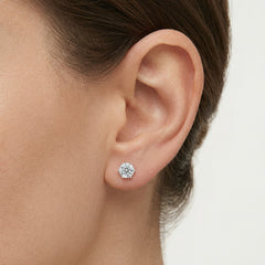 Six prong diamond studs