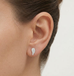 Stříbrné puzetové náušnice křídla